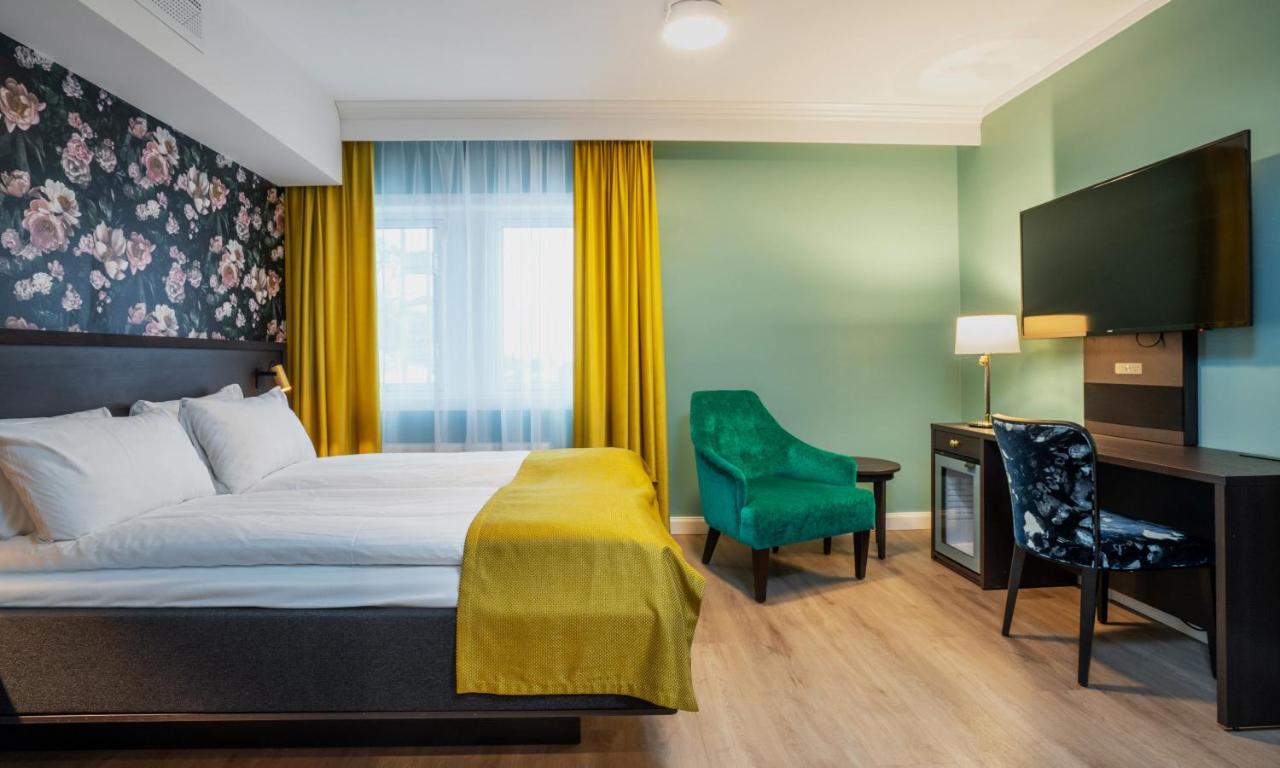 Thon Hotel Hoyers Σίεν Εξωτερικό φωτογραφία